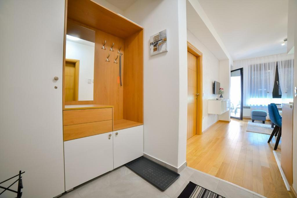 Apartman Silver Lux Ζλάτιμπορ Εξωτερικό φωτογραφία