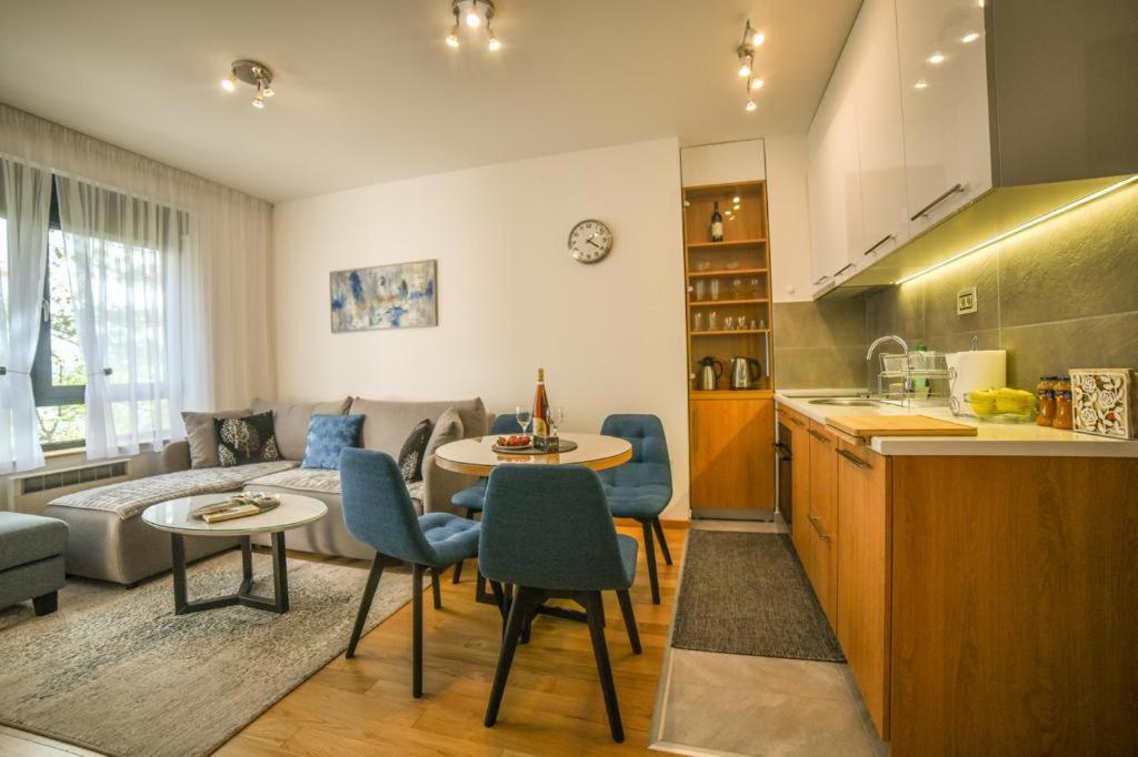 Apartman Silver Lux Ζλάτιμπορ Εξωτερικό φωτογραφία