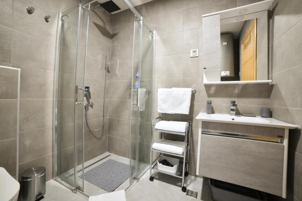 Apartman Silver Lux Ζλάτιμπορ Εξωτερικό φωτογραφία